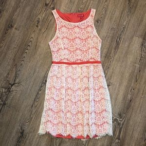 Elle Sleveless Midi Dress w/ Lace Overlay - Size 4